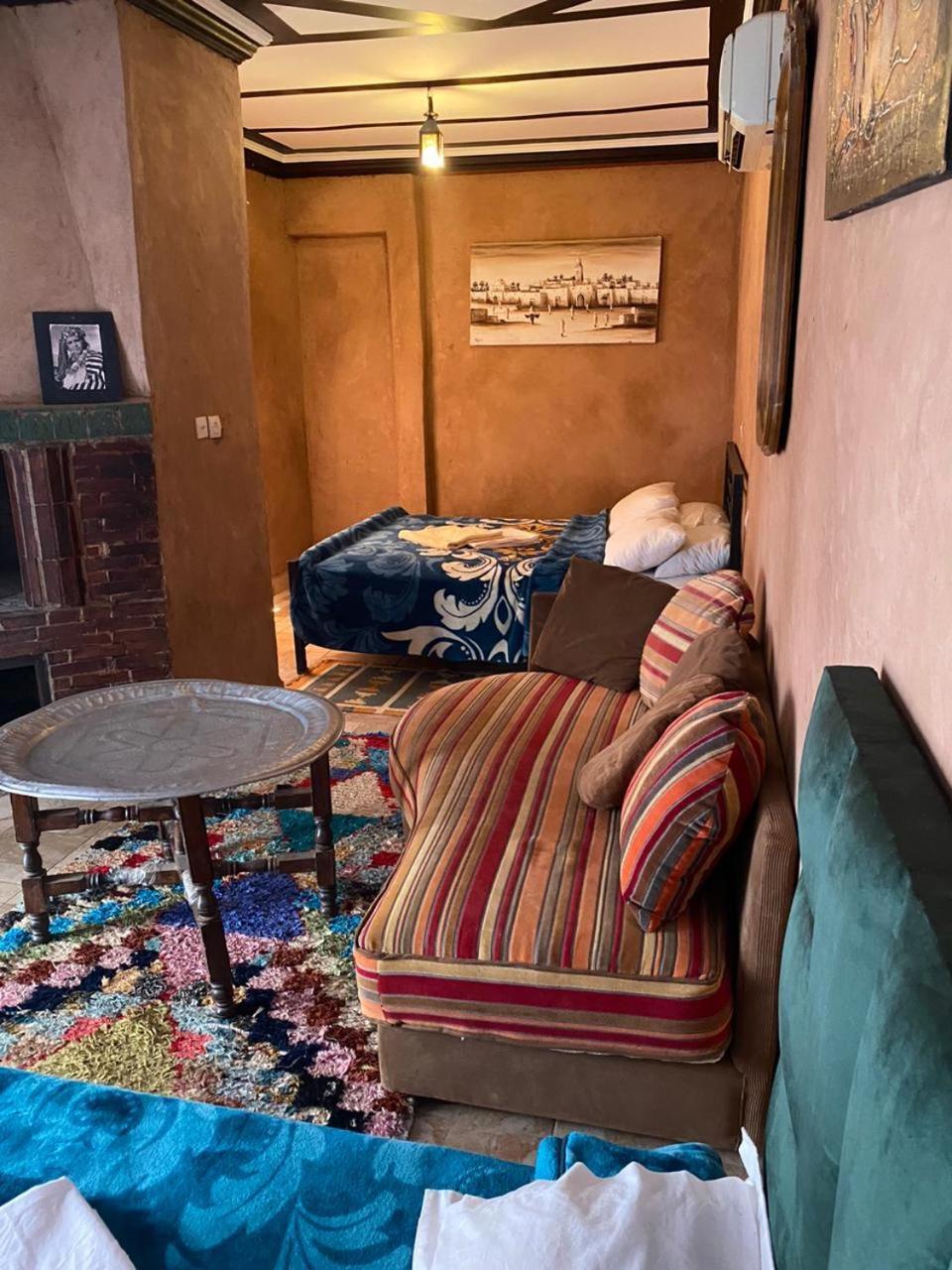 Riad Malak Ouirgane Camera foto